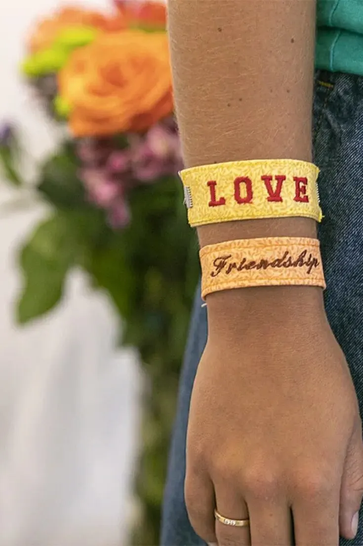 Embroider your favourite saying on a piece of scrap fabric and wear it as a cool cuff bracelet! Do note that this project requires a sewing machine.