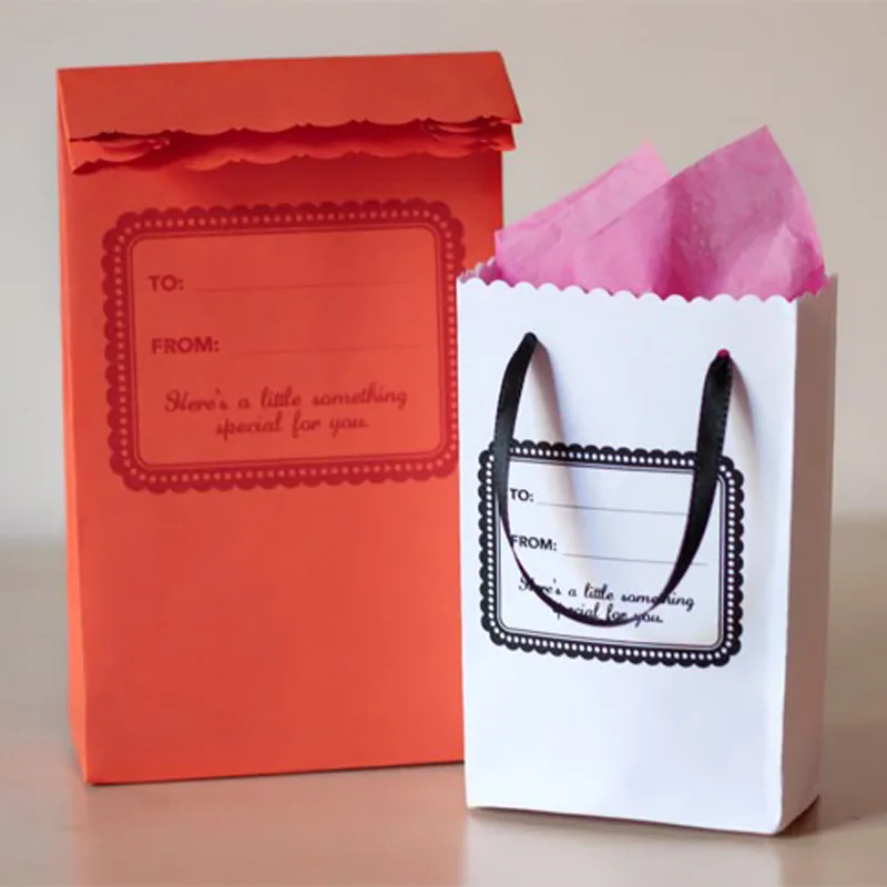 These envelope goodie bags offer a fun and creative twist on traditional gift wrapping! Made from colorful envelopes, you can print a cute label design right onto them for a personalized touch. They&rsquo;re perfect for small gifts or sweet treats.