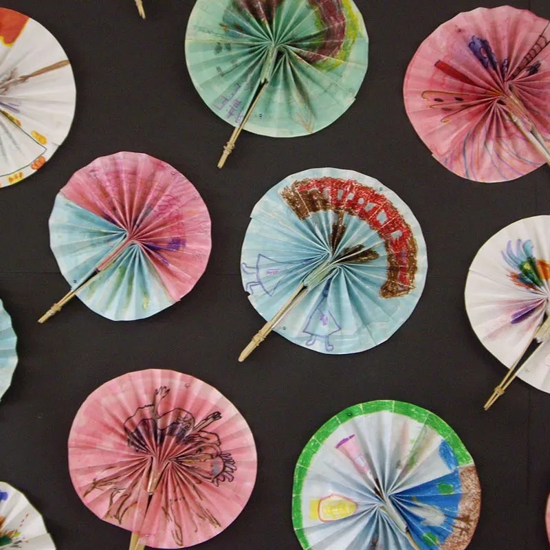 Chinese fans are not just pretty but perfectly match the festive vibe of Lunar New Year! This tutorial shares fun graphic ideas you can draw on your fan, but hey, feel free to let your creativity run wild with your own unique patterns!