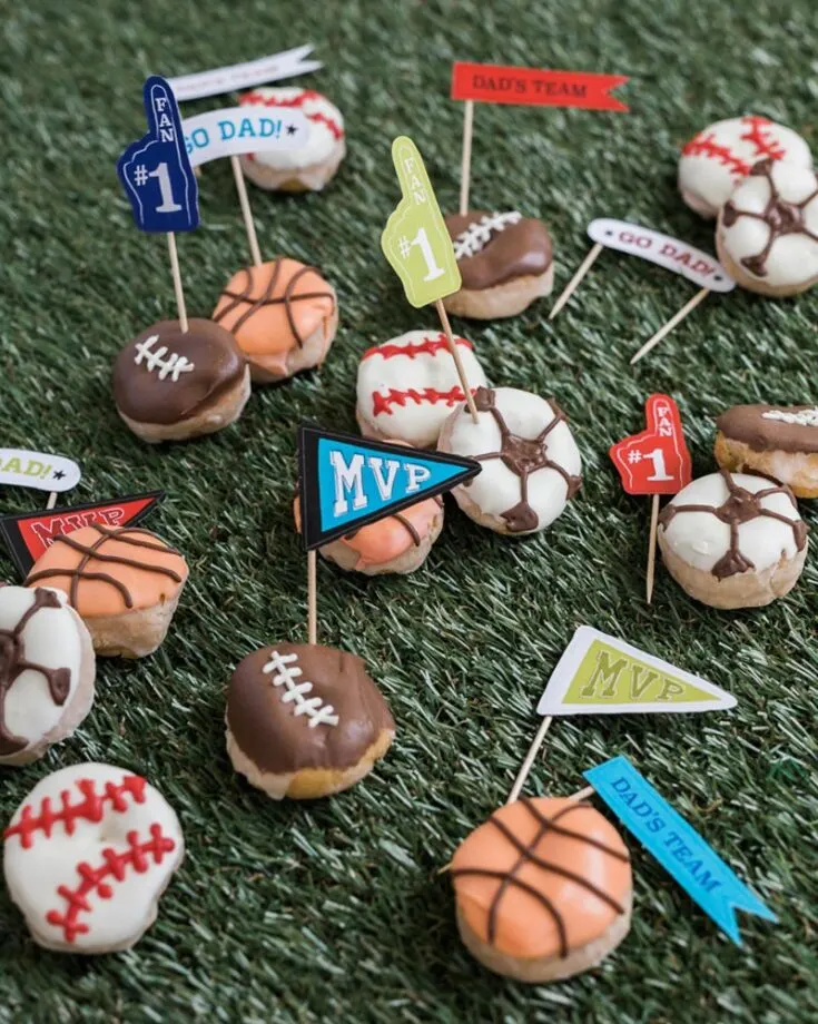 Looking to bake your Dad something sweet yet savory? Bake him a dozen sport-themed donuts this Father's Day to show him your support for his preferred sport. Spoil him with tasty snacks and treats to munch on when he&rsquo;s unwinding during his special day.&nbsp;