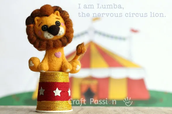 Detailed tutorial to make needle felted lion, a beautiful needle felted animal. Easy to follow how-to instructions with step-by-step photos.