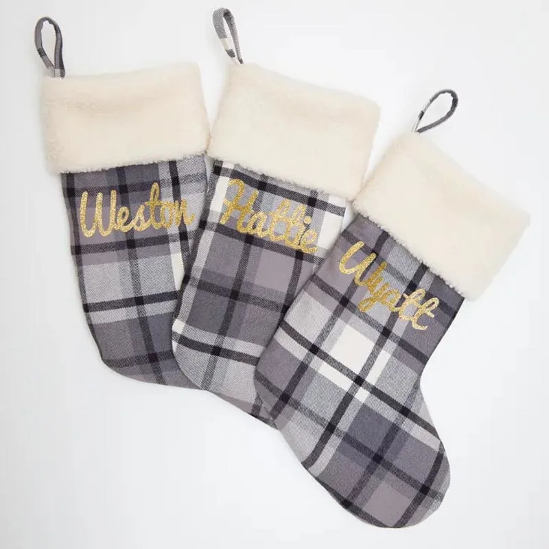 Want a fun project to make with your family and little ones this holiday season? Get ready to snuggle up to your fireplace with this DIY stocking pattern that is so easy to make, and there is even a tutorial video to guide you.