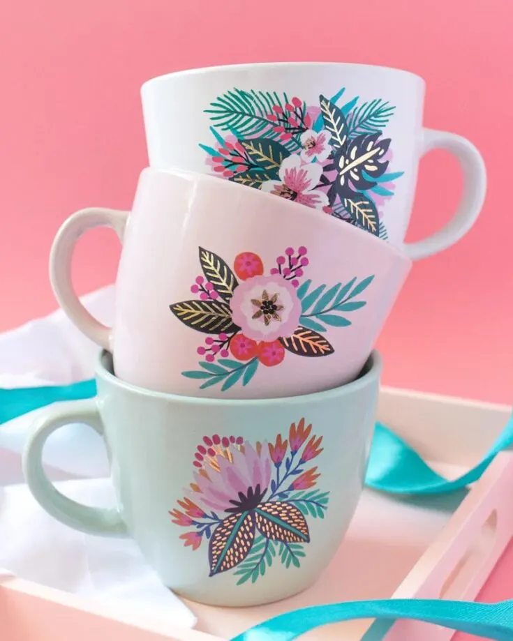 Did you know you can refurbish mugs by adding temporary tattoo designs onto them? Now you do! Jazz up your Mom&rsquo;s morning routine with a pop of floral bonanza! It&rsquo;s incredibly simple to make, and Mom will definitely appreciate the effort.