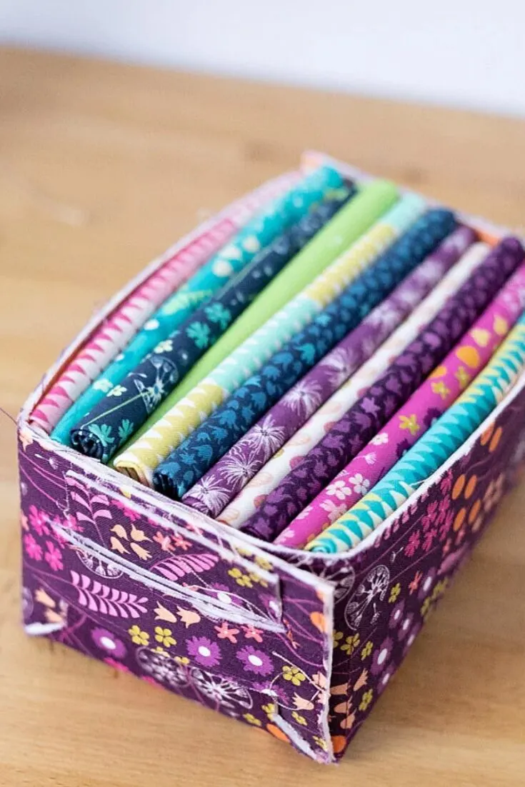 These foldable mini baskets are great for storing more of your scraps, or any small loose items in a neat way. This pattern also includes 3 sizes, so you can sew a basket suited for your needs.