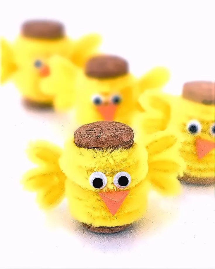 Craft a group of these super cute and easy fuzzy pipe cleaner cork chicks out of some spare corks you have at home and some yellow pipe cleaners. Let them join you on your Easter egg hunt!