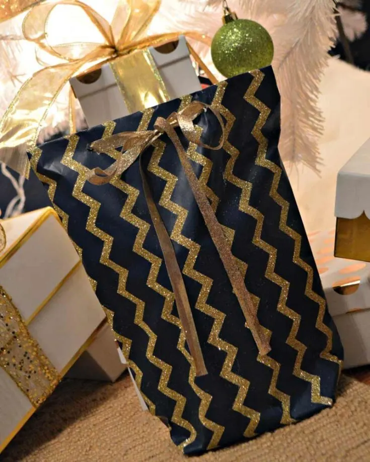 Say goodbye to the hassle of wrapping tricky gifts! With these easy-to-make gift bags from wrapping paper, you can effortlessly slide in those awkwardly shaped presents. Just follow the simple step-by-step guide, and you'll have the bags ready for any occasion in no time!