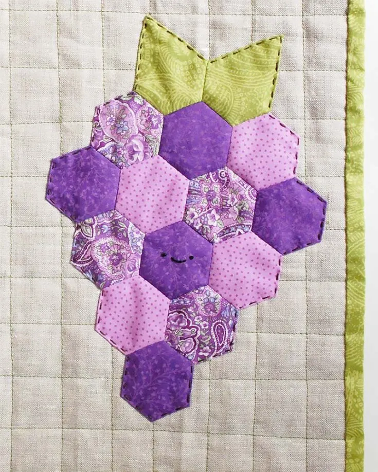 If you're not a fan of pineapple, grapes are a good alternative. There are 13 hexagons and 2 jewels in this grape-themed EPP. Another cute idea!