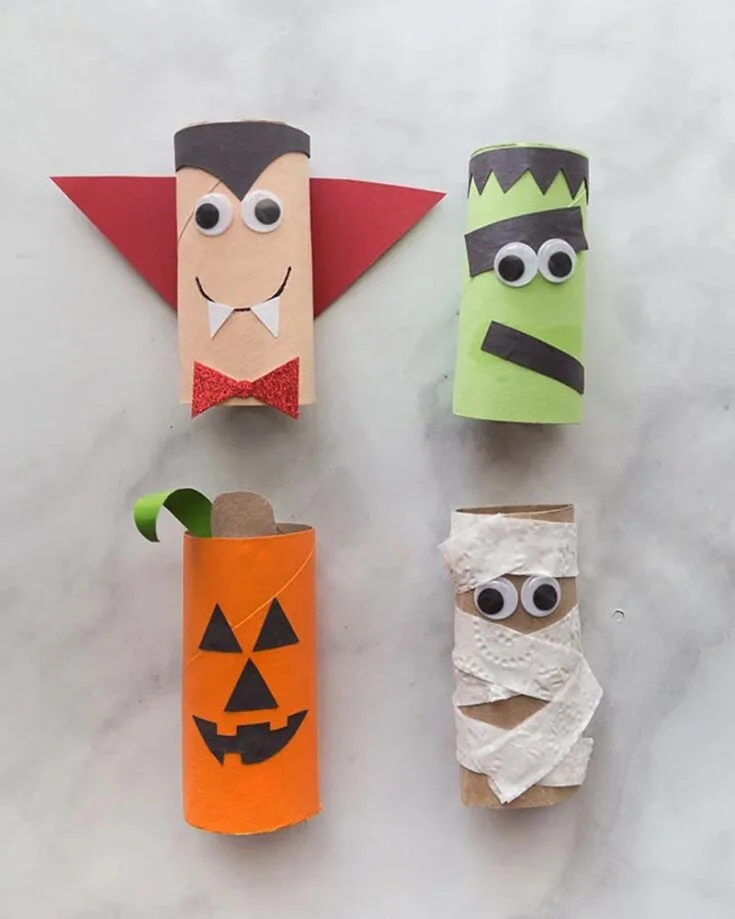Try out these simple Halloween crafts for kids. Turn some toilet rolls into fun creations like playful monsters, spooky Halloween characters, or colorful art pieces. The choice is yours!