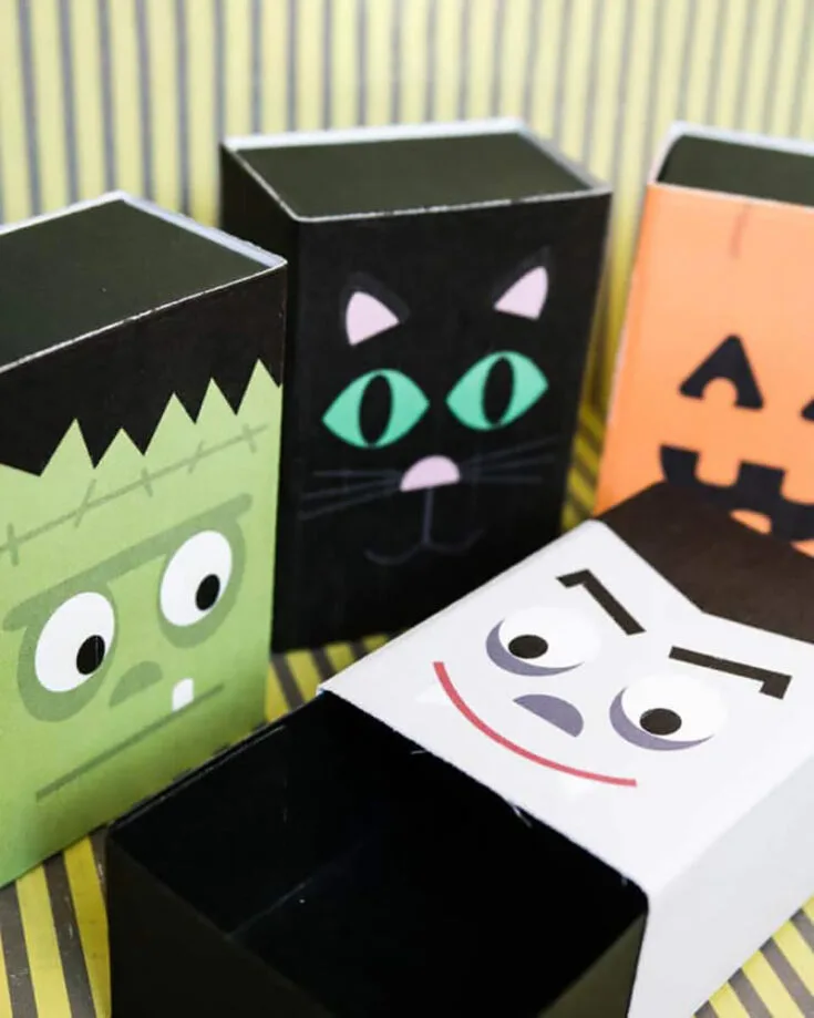 Add a cute touch to Halloween with these sweet little treat boxes! They&rsquo;re not just for candy&mdash;they can also double as juice boxes or candy bag covers. Design them as Frankenstein, a zombie, or a black cat for a fun, festive twist!