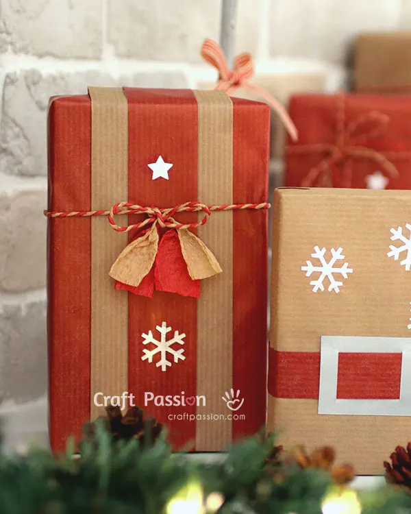 how to christmas gift wrap