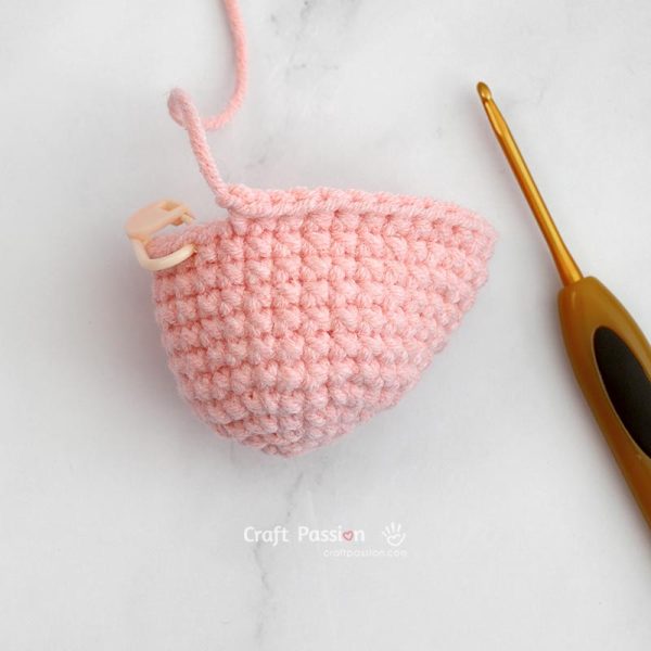 how to crochet two tone heart amigurumi