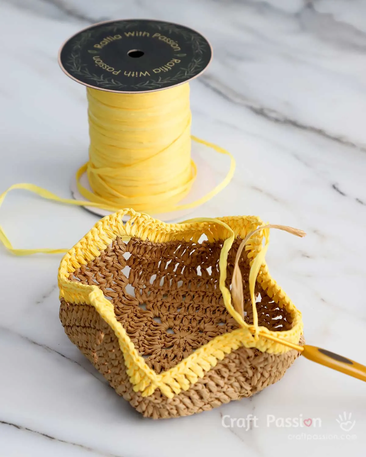 how to crochet bag with square base crochet bucket bag