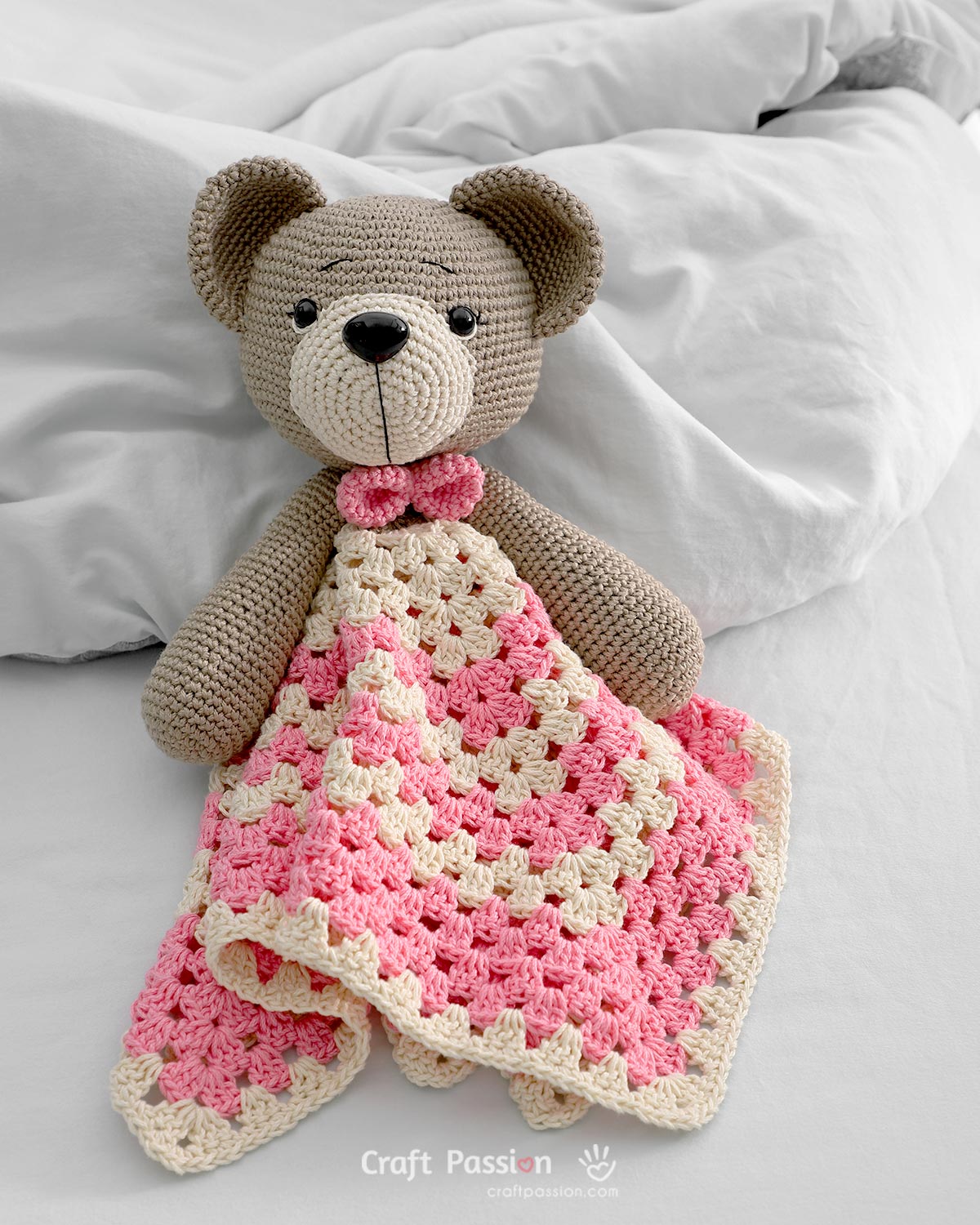 how to crochet bear lovey A crochet lovey is meant to be cherished forever, especially if received from birth. Today, I'm sharing the free crochet pattern for this baby lovey, Snug-Nap-Dream, so you can make this meaningful first gift for someone special. Grab your supplies and make one for your friends and family who are expecting a new addition to the family. It's a perfect baby shower gift that will undoubtedly excite the expecting mom.
