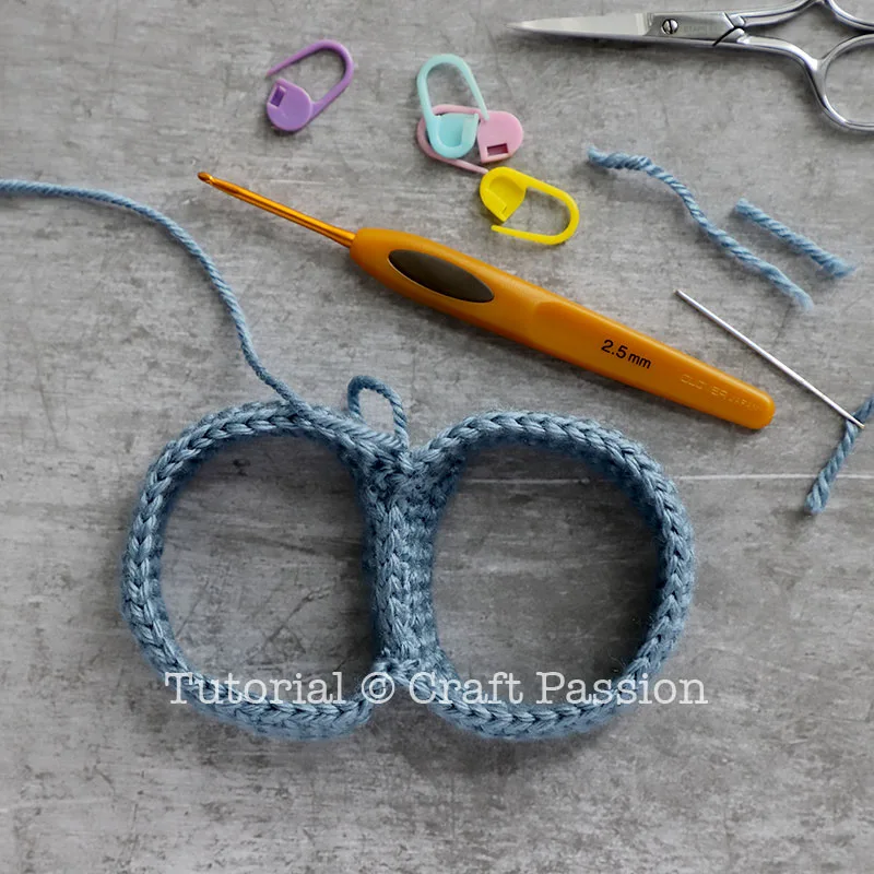 easy crochet pants for amigurumi