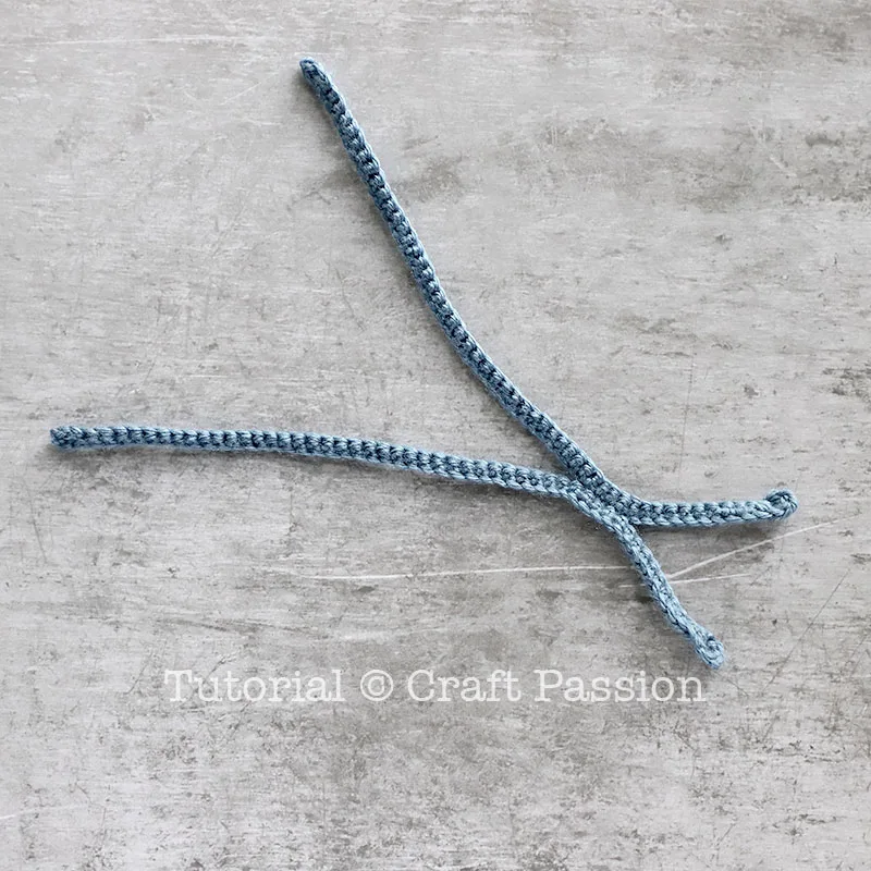 how to crochet easy suspender pants