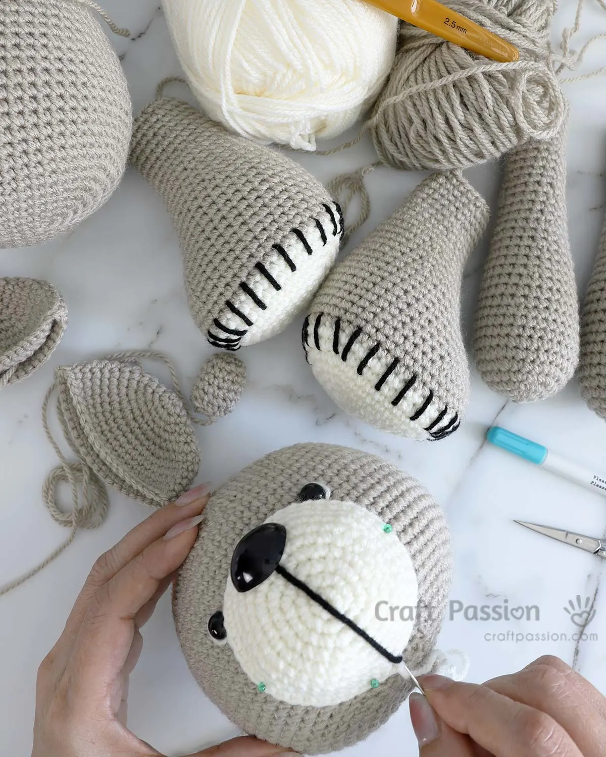 how to make a cute crochet teddy bear with free pattern in craftpassion.com
