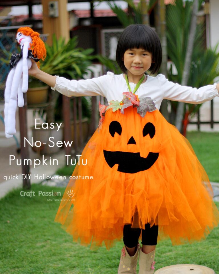 Get the tutorial and instructions on how to make a no-sew Pumpkin Tutu. It is an easy and quick Halloween Costume project to DIY.