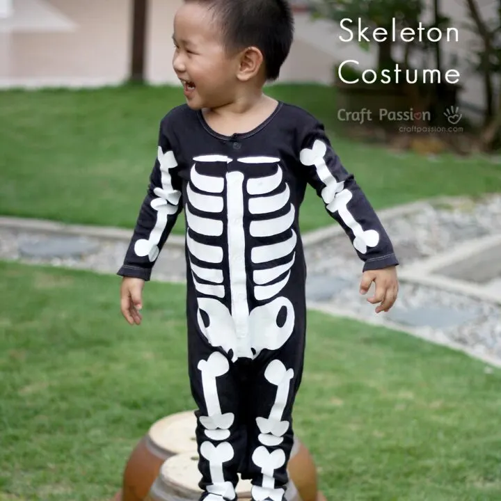This tutorial demonstrates two methods for creating a DIY Halloween Skeleton Costume: stenciling and applique. Additionally, a printable skeleton template is provided for free download.