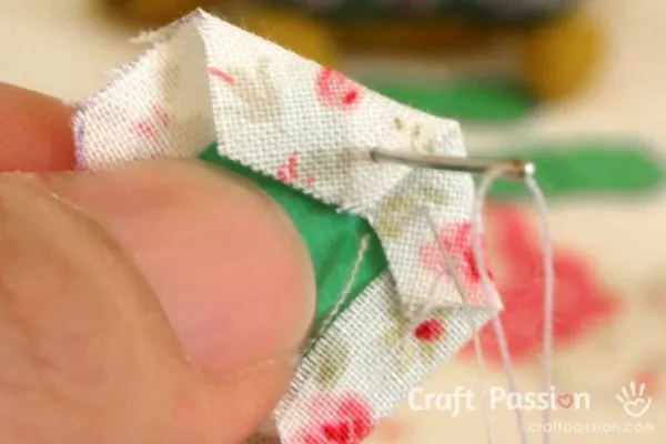 how to english paper piecing a hexagon quilt