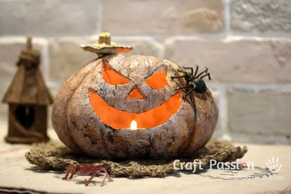 jack o lantern pumpkin
