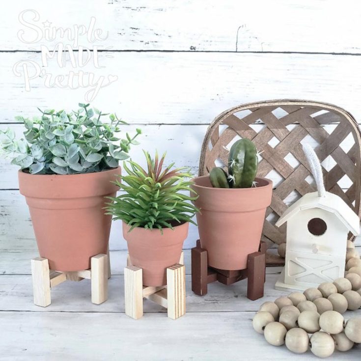 Another project with Jenga blocks, just to show how versatile this popular game block can be for crafts. These little DIY Dollar Tree Plant Stands are so easy to make and are perfect to use with Dollar Tree flower pots too.