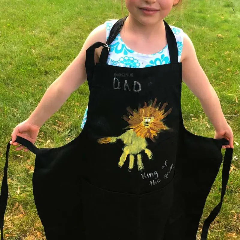 Here is another fun apron gift idea to spice up his cooking experience. We highly recommend pairing this gift with the seasoning mix mason jar gift and the BBQ sign organizer as a set present to knock him off his feet. Happy grilling!