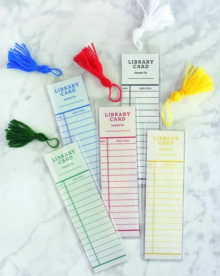 If you're looking for a bookmark that brings a hint of nostalgia, this library card bookmark is just for you! With a free printable template, reminisce about the old days of visiting the world of fantasies at your local library.