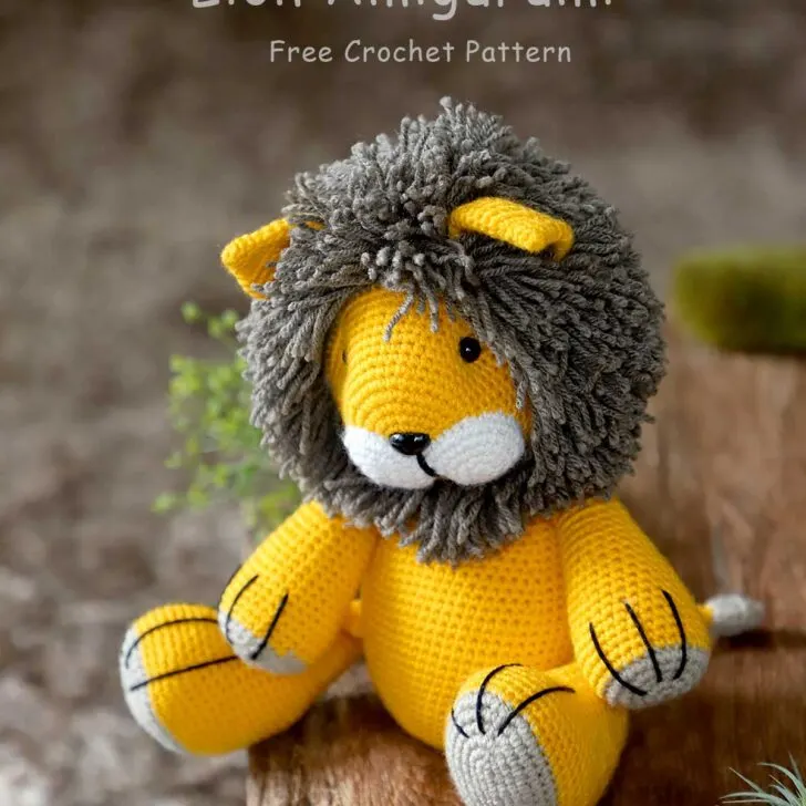 crochet lion stuffed animal