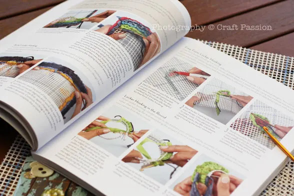 Craft book introduction and review : Locking Loops - Unique Locker Hooking Handcrafts to Wear and Give. &nbsp;Book Author:&nbsp;Theresa Pulido&nbsp;