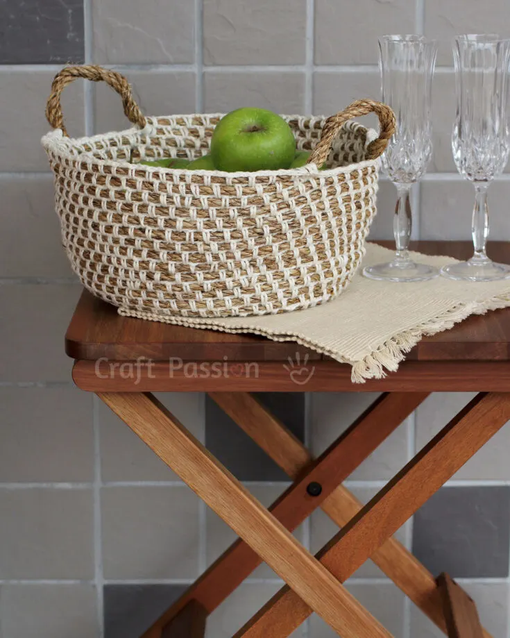 crochet basket