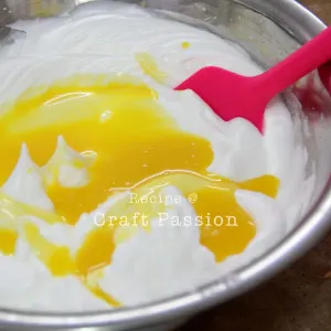 how to bake sponge cupcakes