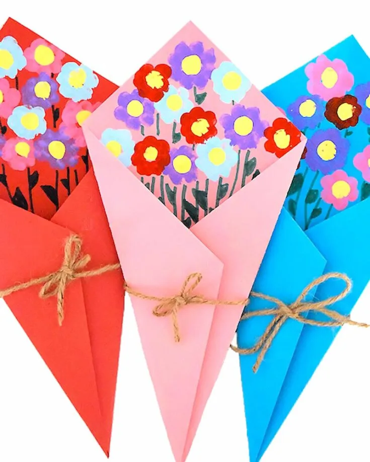Here&rsquo;s a fun painted origami you can make instead of gifting real flowers. This design will last through the years, and it is such a thoughtful and sweet gift. Sprinkle some love and paint into Mother&rsquo;s Day with this fingerprint flower bouquet design that will surely warm your mother&rsquo;s heart.