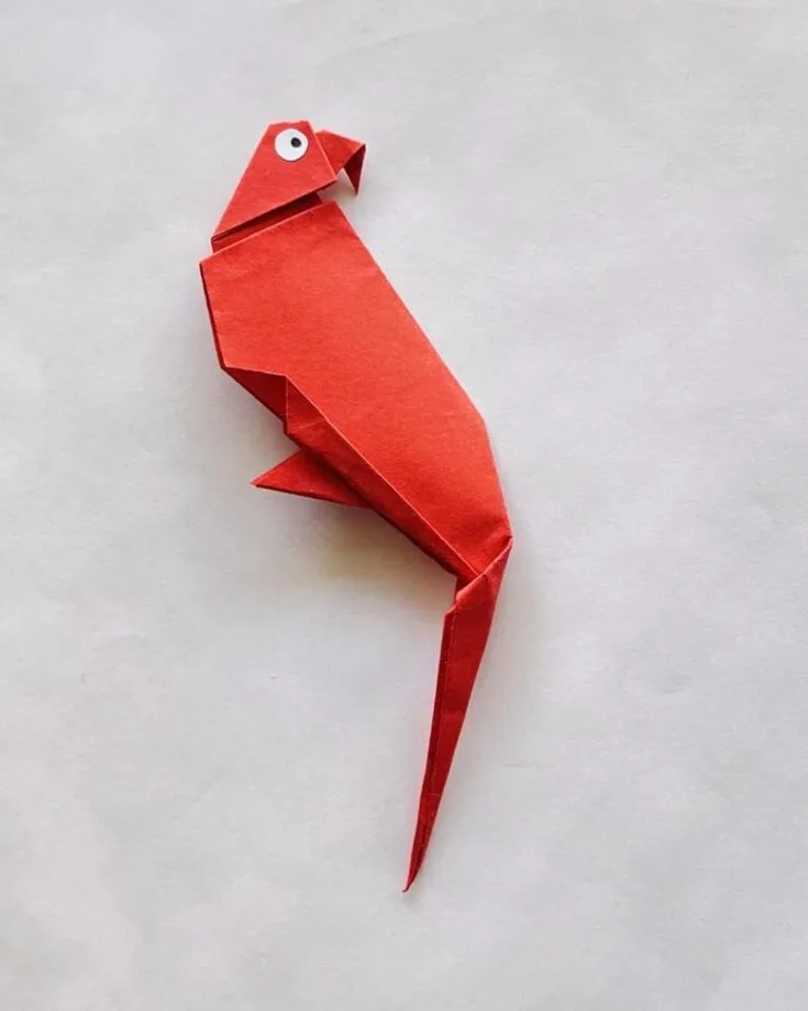 This cute origami parrot is just pure fun to make. All it takes is a few minutes and you have yourself a fun little paper bird. You can even buy some googly eyes to customize your parrot into a funny look!