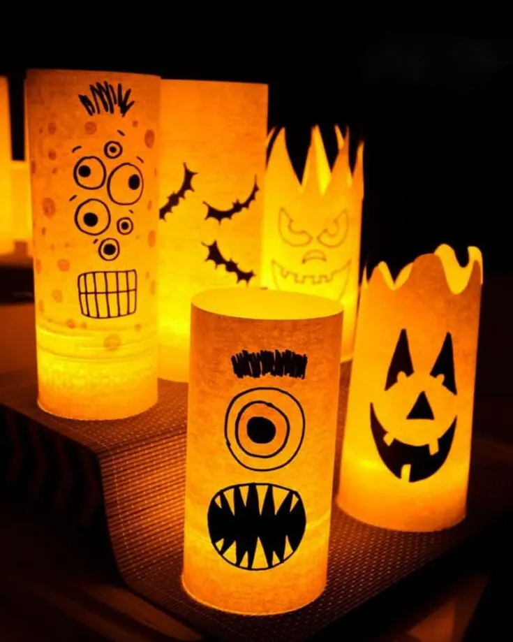 Try out this Halloween craft that is so enchanting! Build a magical gleaming decoration that adds a warm touch to your space. This craft is a fun and relaxing way to make Halloween crafts an engaging activity!