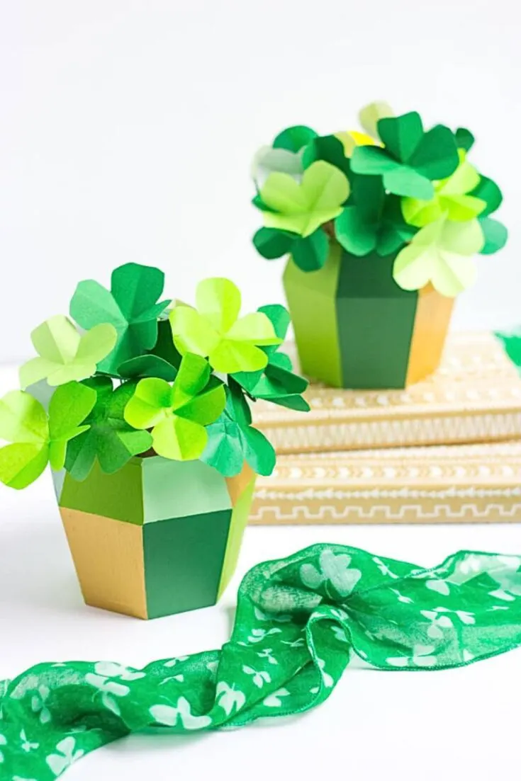 Looking for some last-minute crafts to jazz up your space for the festivity? We&rsquo;ve got you covered. Check out this gorgeous and simple DIY paper origami shamrock craft that you can place anywhere in your house to bring in good luck.