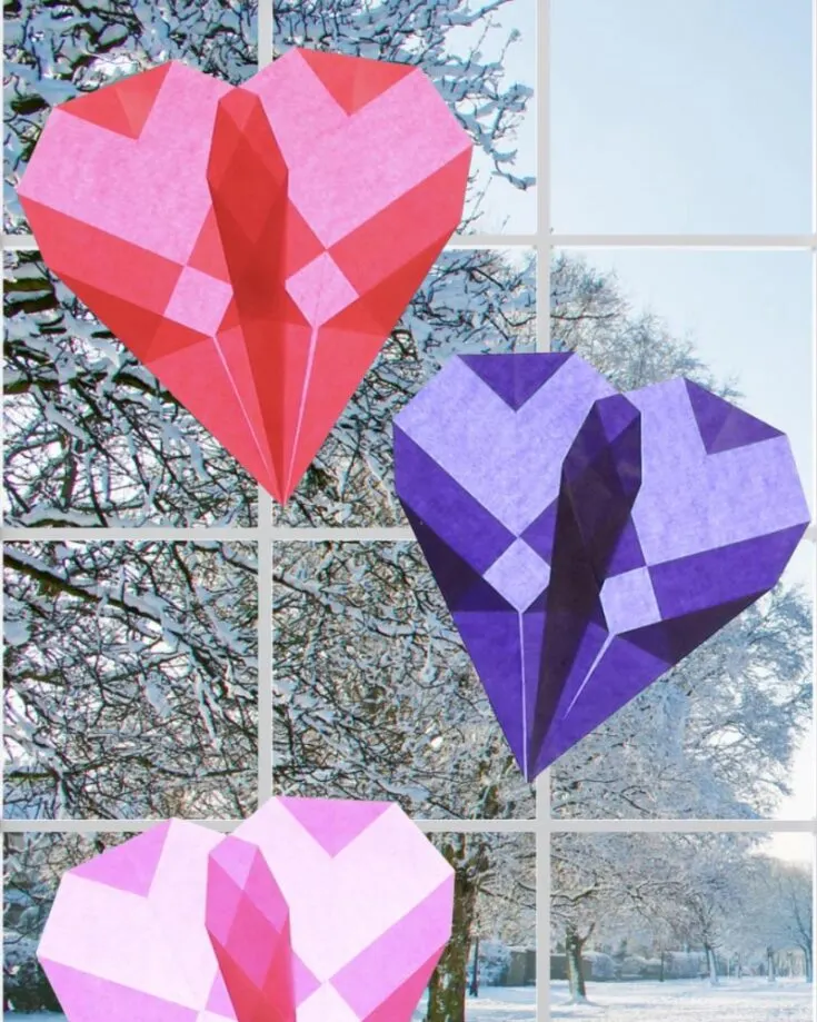 Does your window look a little plain as of late? Check out this paper window heart origami! Utilizing the paper's transparency, it creates this beautiful crystal-like design. As a bonus, it also adds color to the room when the rays shine!