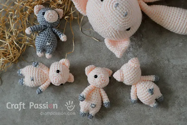 how to crochet piglets