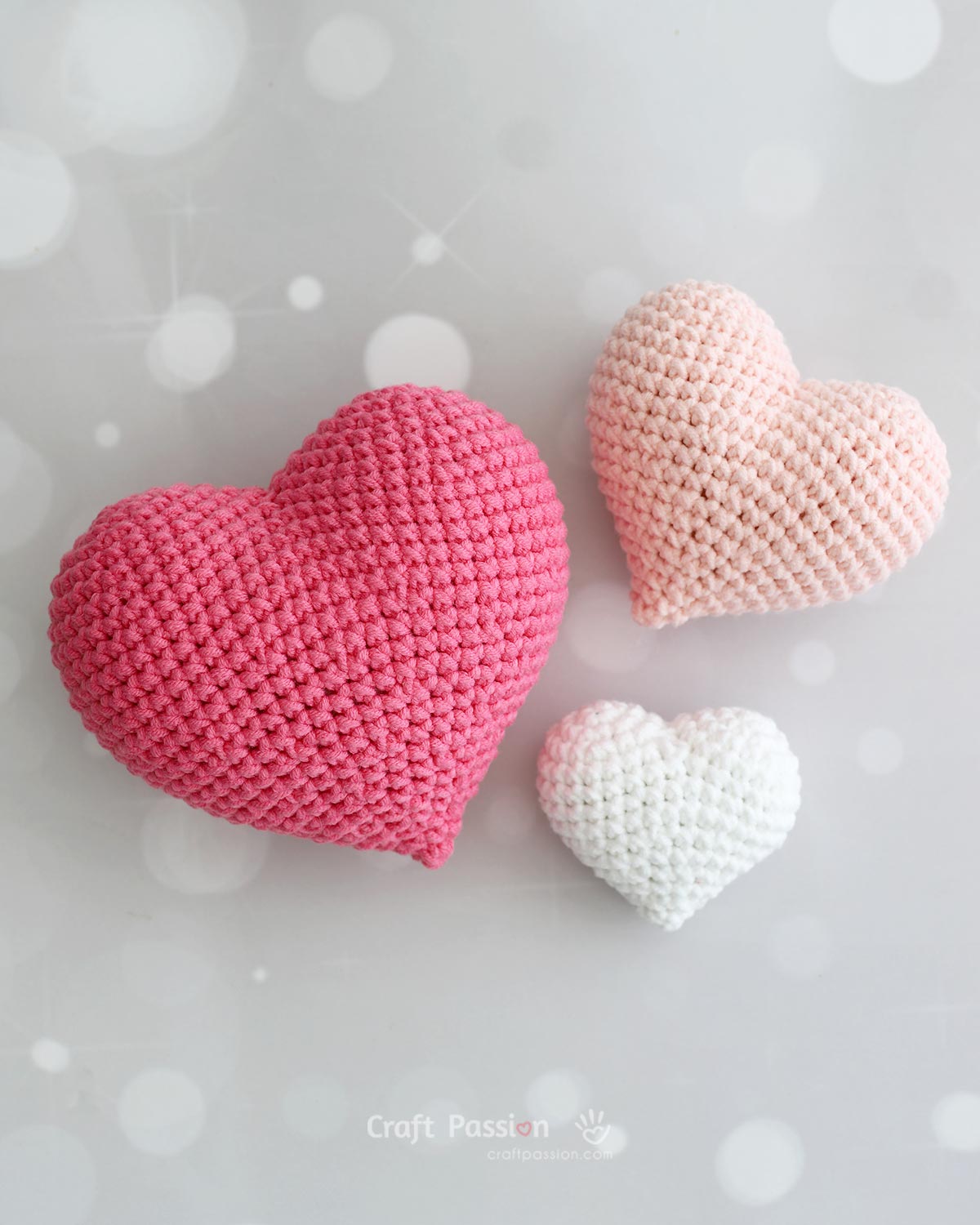 How to crochet a puffy heart amigurumi step by step