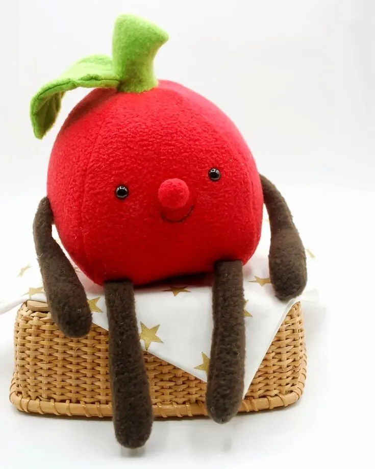 Although this isn't strictly an animal, we couldn't resist including this plush red apple pattern. It's a simple pattern that's easy to put together for children and as a gift. Do note that the eyes are plastic safety eyes, and the author recommends switching out for some embroidery instead if you're making this for small children due to a possible choking hazard.