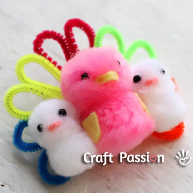 Here's a fun turkey craft you and your kids can try for Thanksgiving! You only need to prepare some pom poms, pipe cleaners, felt scrap, and black beads for the eyes. Learn how to make these adorable birds by clicking the link below.