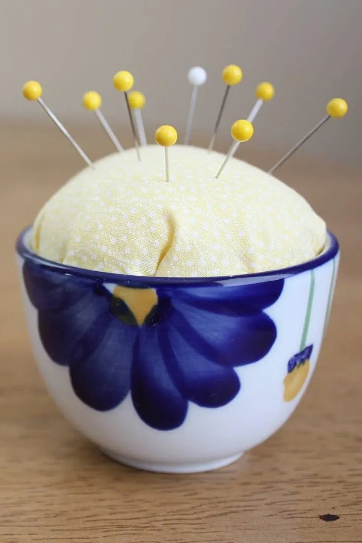 Find a beautiful rice bowl at the thrift store you have no idea what to do with? Try this rice bowl pincushion pattern! It&rsquo;s easily adaptable to any pretty ceramics you find in the thrift store too.