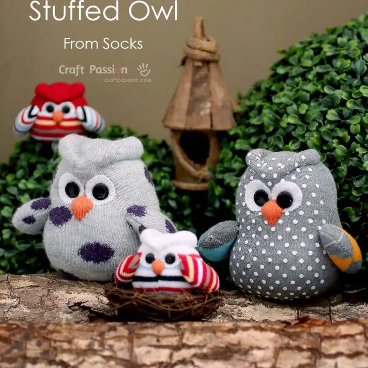 Sew your Bowie & family owl stuffed animal from socks with this free pattern & tutorial. Easy to sew with detailed instructions & pictures.