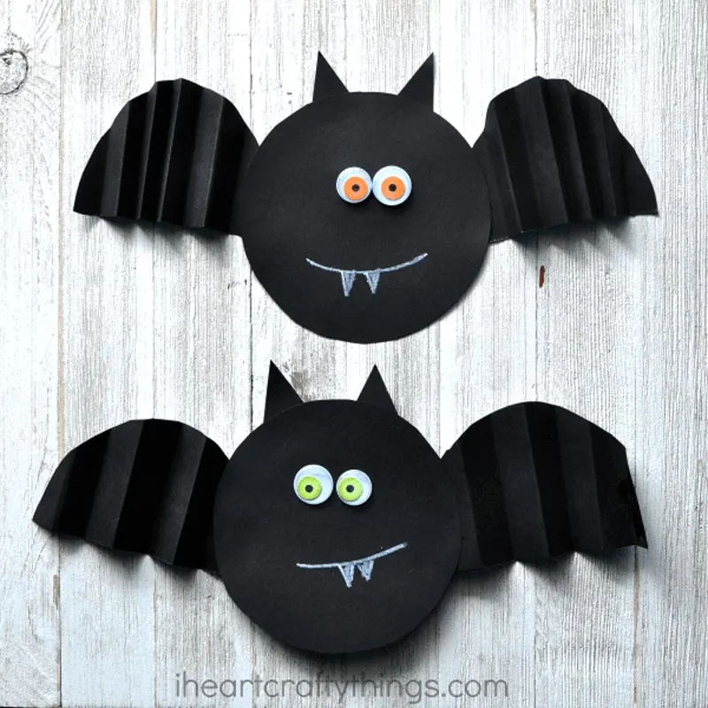 Let out the inner Batman in you with this project! This fun, easy, foldable bat is super simple; even preschool kids can make it! Admire your folded paper bats as they bring a playful and festive vibe.