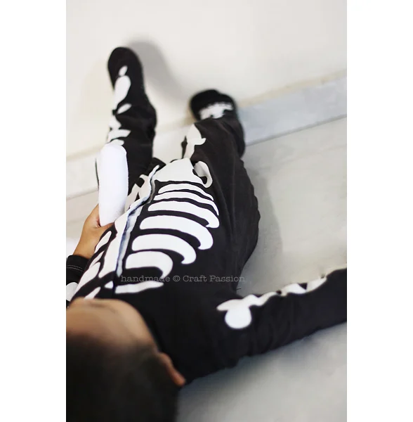 diy skeleton costume