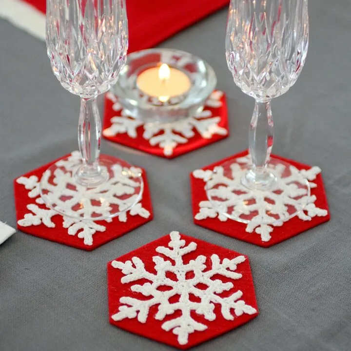 these snowflakes crochet coasters are perfect for holiday vibes. Crochet them with the free crochet pattern.