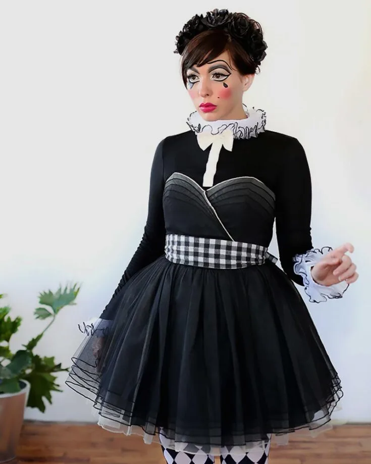 Get inspired to make yourself a purr-fectly sneaky feline costume or an elegant mime by acquiring some props from your local store. It's so easy to put together, and you'll definitely be the talk of the town.