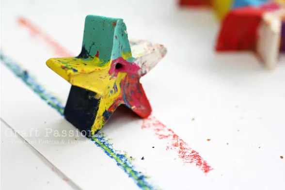 Let's get creative and recycle oil pastels!&nbsp;Turn broken pastels and crayons into cool shapes! Melt, mold, and mix colors for a fun, eco-friendly craft.