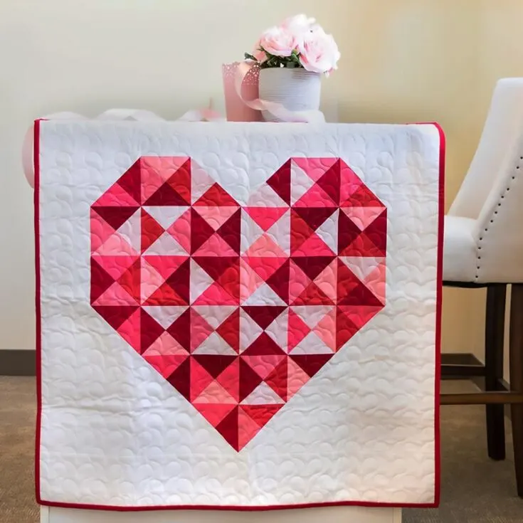 Starting off in the list of free heart pattern quilt ideas is this lovely Stitches From The Heart design. It&rsquo;s an easy pattern for quilters of all skill levels, and the downloadable PDF comes in 2 sizes as follows:&nbsp; 35&rdquo; x 35&rdquo; 12&rdquo; x 12&rdquo;