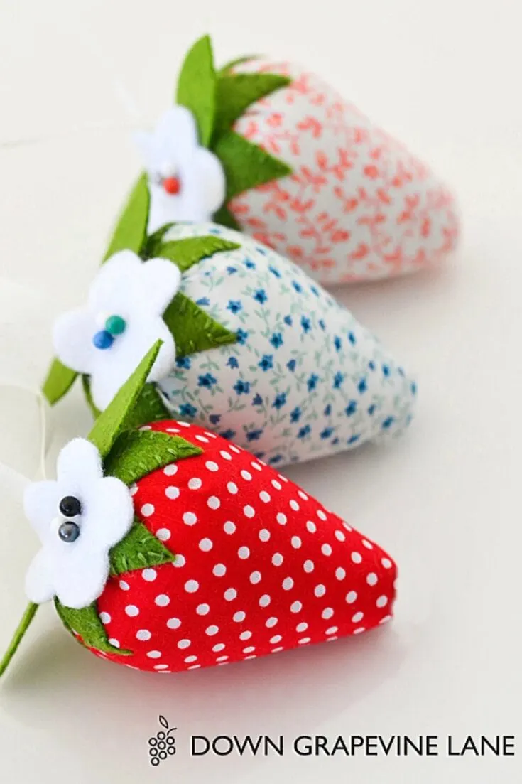 This adorable strawberry pinnie is simple to make and a perfect gift for your friend who loves a cottage core aesthetic. With just a bit of felt and fabric, you can make a strawberry for yourself.