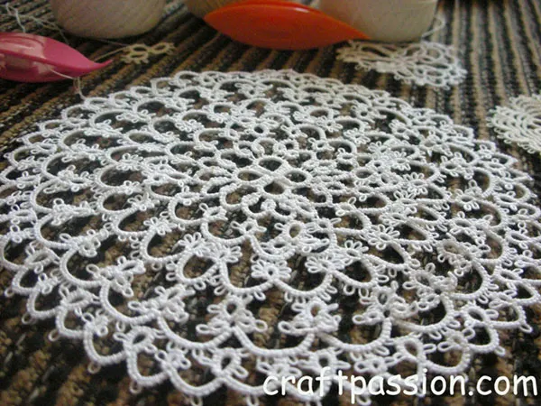tatting